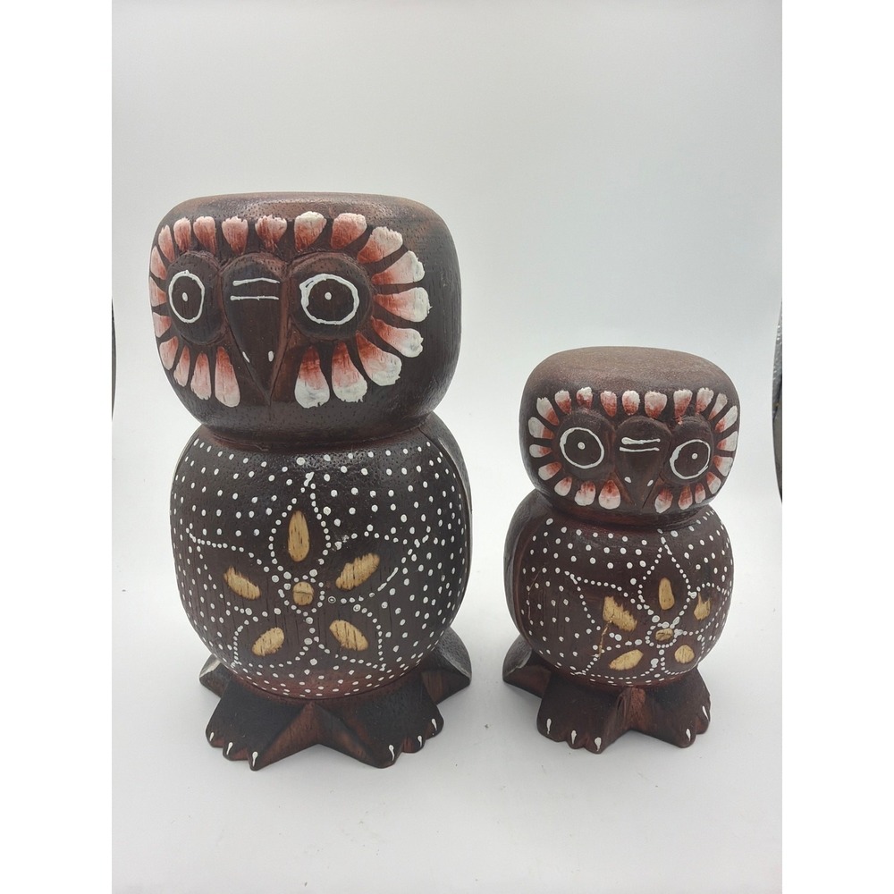 Owls Wood carved cute Home decor Wood Sculpture Figures 2 pack
